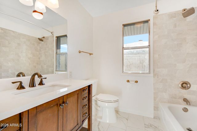 1036 E GENEVA Drive, Tempe, AZ 85282