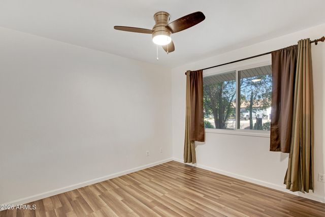 1036 E GENEVA Drive, Tempe, AZ 85282