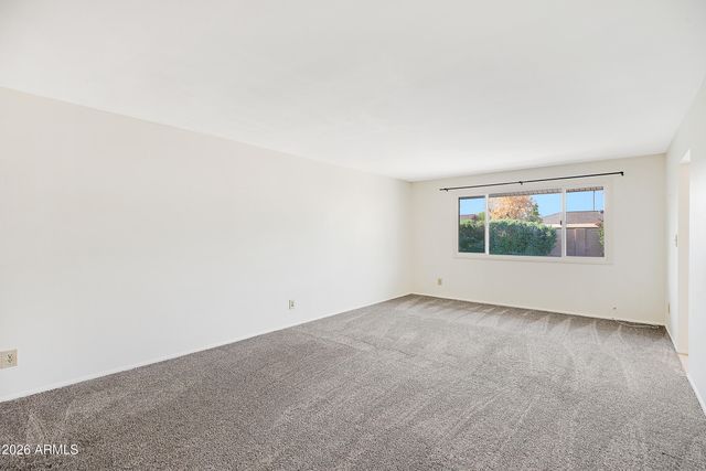 1036 E GENEVA Drive, Tempe, AZ 85282