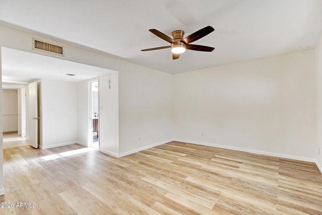 1036 E GENEVA Drive, Tempe, AZ 85282