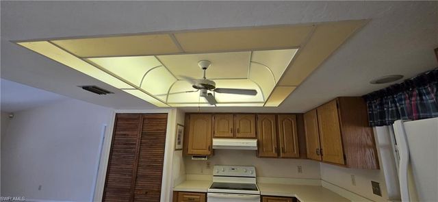 509 E 6th ST, Lehigh Acres, FL 33972