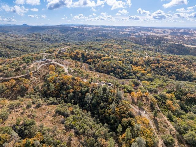 12000 Twin Pines Rd, Sutter Creek, CA 95685