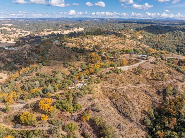 12000 Twin Pines Rd, Sutter Creek, CA 95685