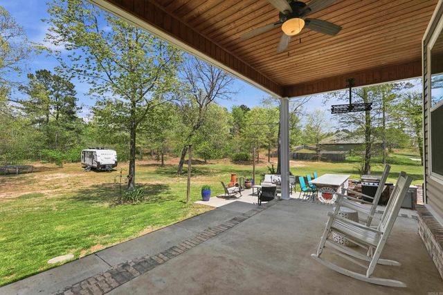 21214 Meadows Acres Drive, Hensley, AR 72065