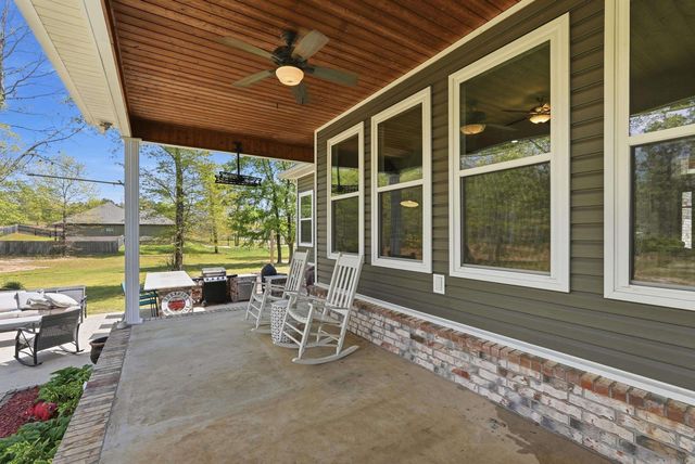 21214 Meadows Acres Drive, Hensley, AR 72065