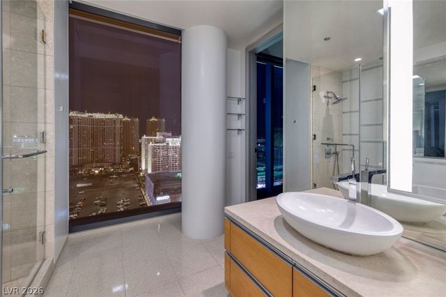 3722 Las Vegas Boulevard 1702, Las Vegas, NV 89158