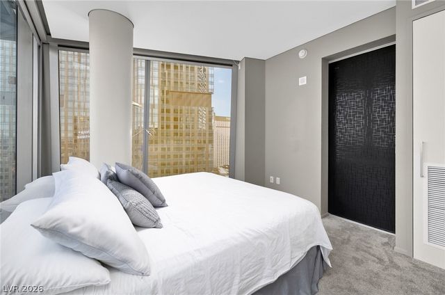 3722 Las Vegas Boulevard 1702, Las Vegas, NV 89158