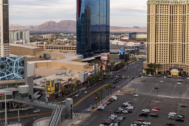 3722 Las Vegas Boulevard 1702, Las Vegas, NV 89158