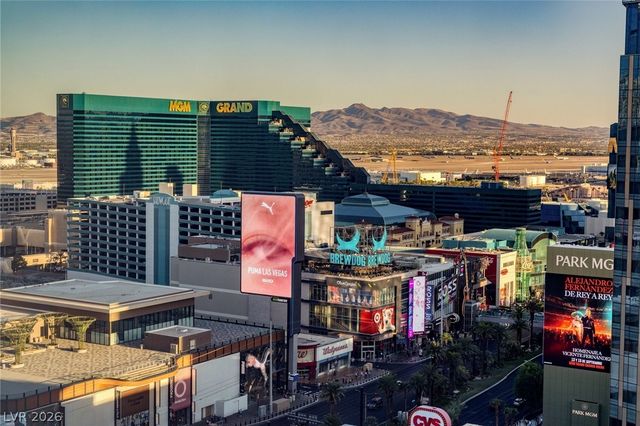 3722 Las Vegas Boulevard 1702, Las Vegas, NV 89158