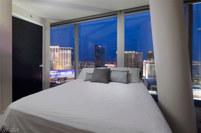 3722 Las Vegas Boulevard 1702, Las Vegas, NV 89158