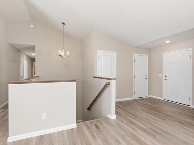 9747 Jasmine Avenue, Hanover, MN 55341