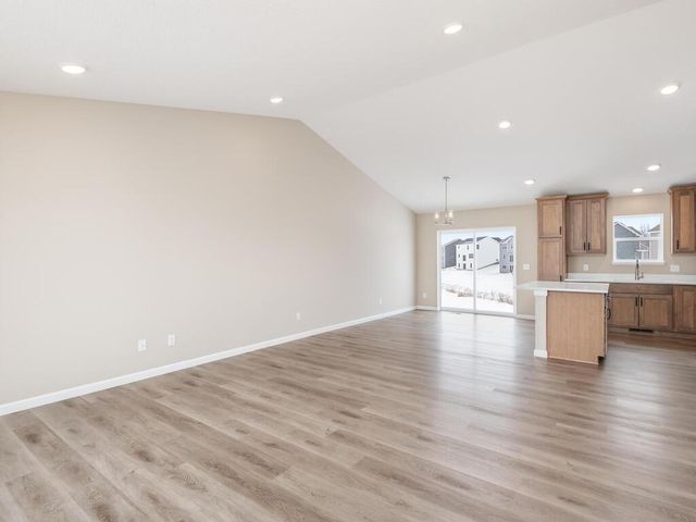 9747 Jasmine Avenue, Hanover, MN 55341