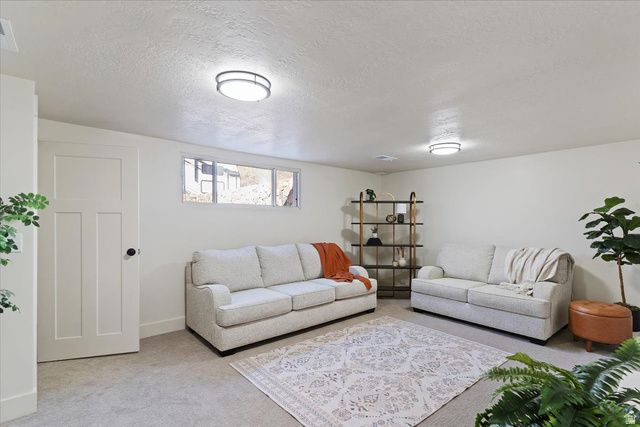 1390 CROSS ST, Ogden, UT 84404