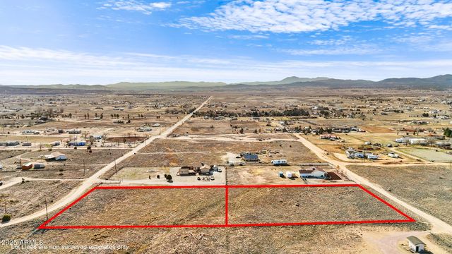 25725 N LILY Drive 75, Paulden, AZ 86334