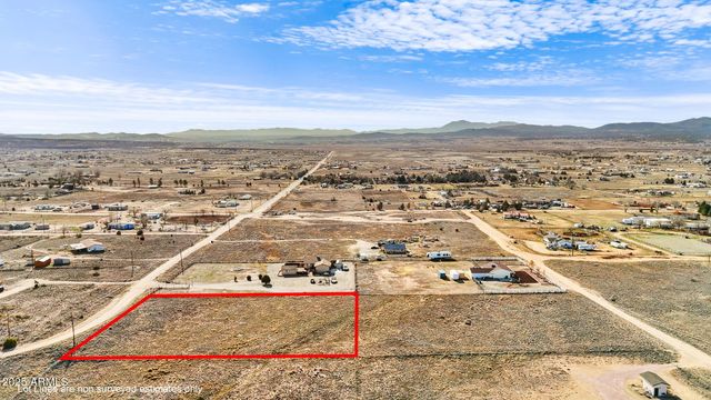 25725 N LILY Drive 75, Paulden, AZ 86334