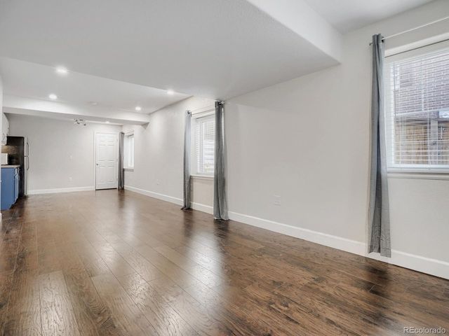 24625 E Chenango Dr, Aurora, CO 80016
