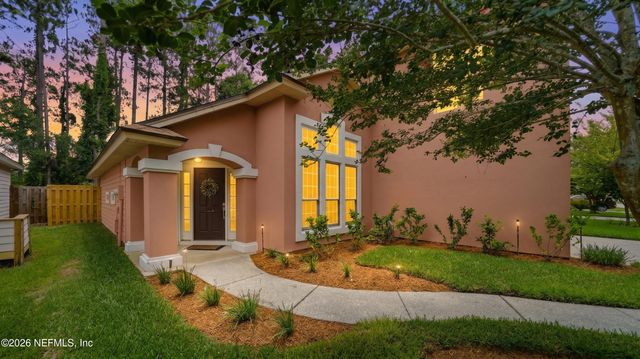 1607 HIGHLAND VIEW Court, Orange Park, FL 32203