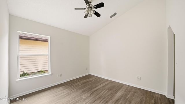 1607 HIGHLAND VIEW Court, Orange Park, FL 32203