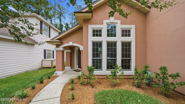 1607 HIGHLAND VIEW Court, Orange Park, FL 32203