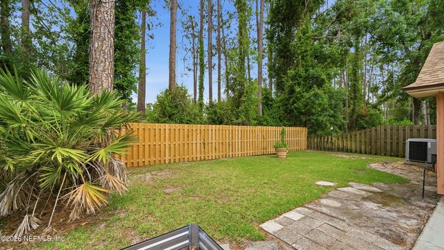 1607 HIGHLAND VIEW Court, Orange Park, FL 32203