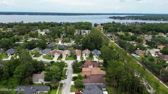 1607 HIGHLAND VIEW Court, Orange Park, FL 32203