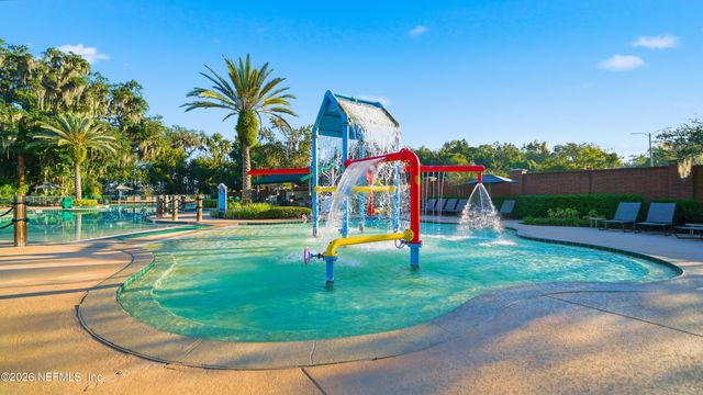 1607 HIGHLAND VIEW Court, Orange Park, FL 32203