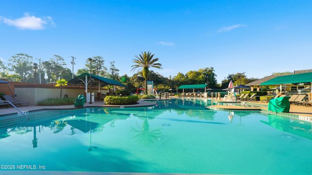 1607 HIGHLAND VIEW Court, Orange Park, FL 32203