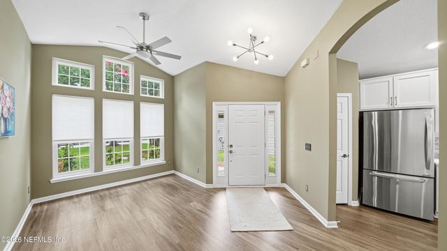 1607 HIGHLAND VIEW Court, Orange Park, FL 32203