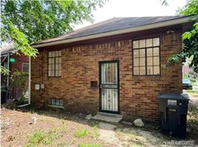 17335 Birwood Street, Detroit, MI 48221