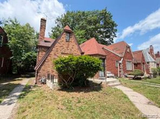 17335 Birwood Street, Detroit, MI 48221