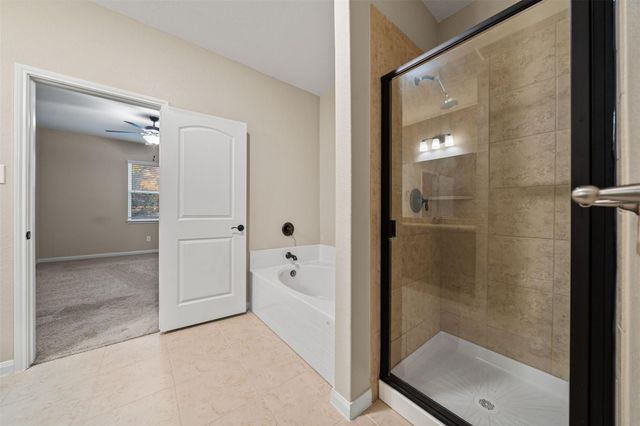 8985 Oval Glass Street, Conroe, TX 77304