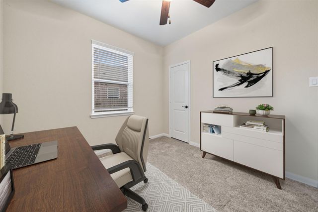 8985 Oval Glass Street, Conroe, TX 77304