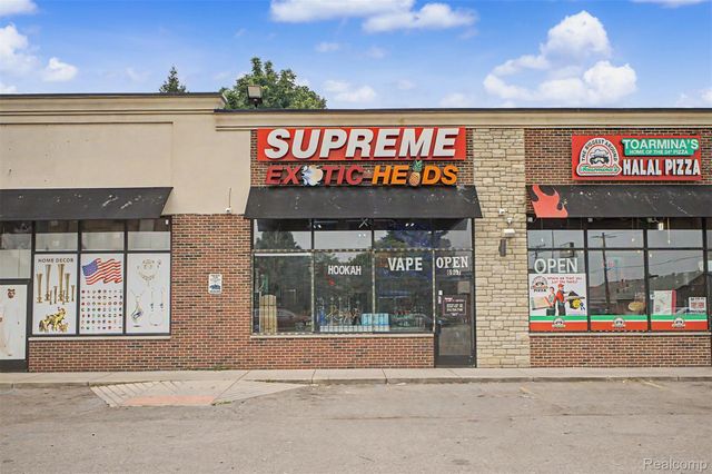 6907 Greenfield Road, Detroit, MI 48228