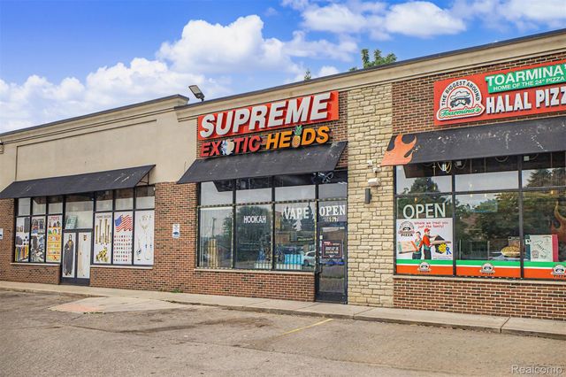 6907 Greenfield Road, Detroit, MI 48228