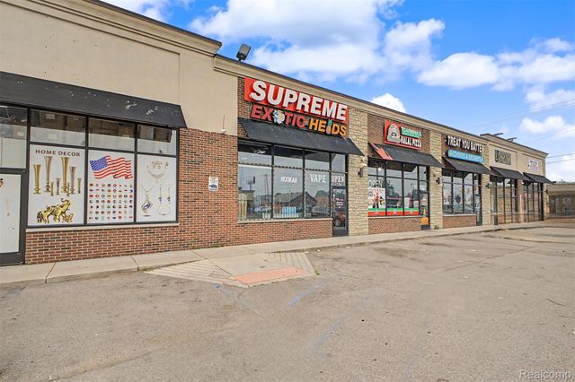 6907 Greenfield Road, Detroit, MI 48228