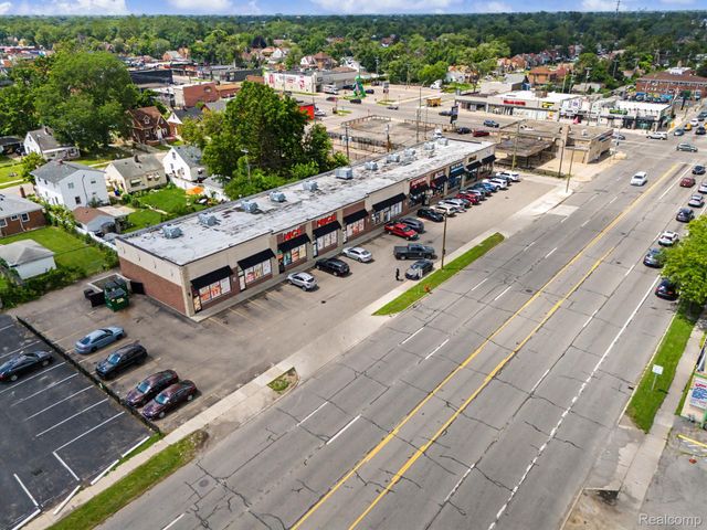 6907 Greenfield Road, Detroit, MI 48228