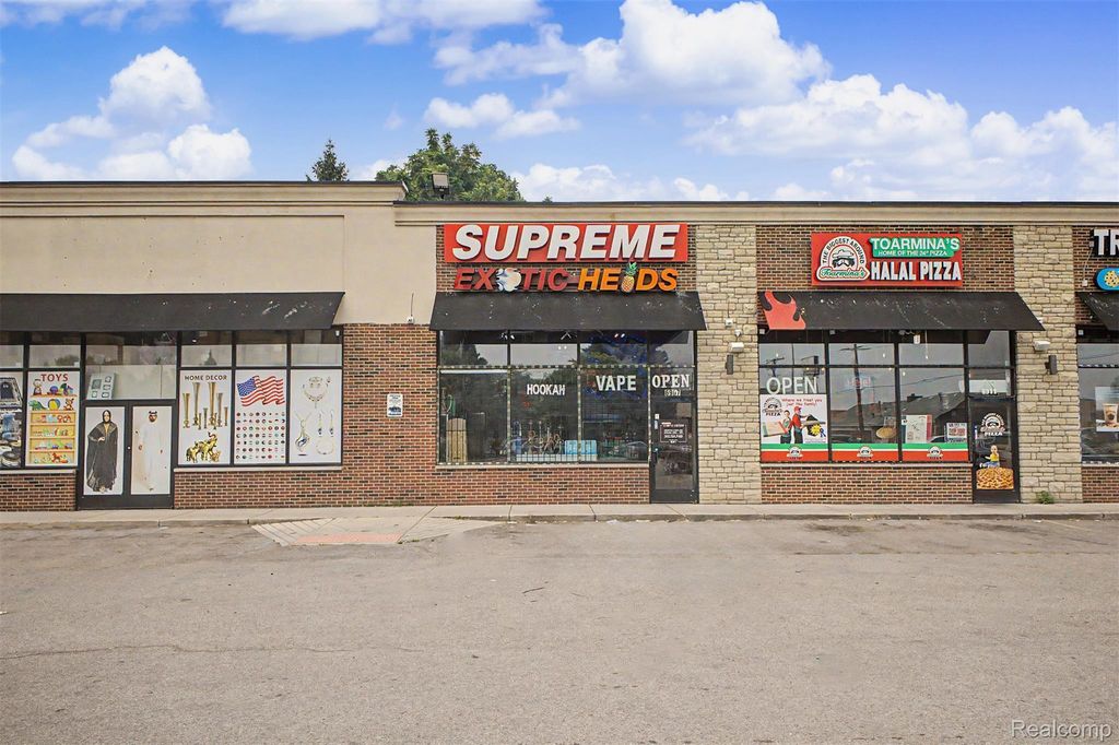 6907 Greenfield Road, Detroit, MI 48228