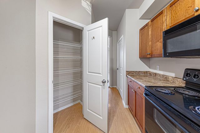 13570 Technology Drive 2106, Eden Prairie, MN 55344