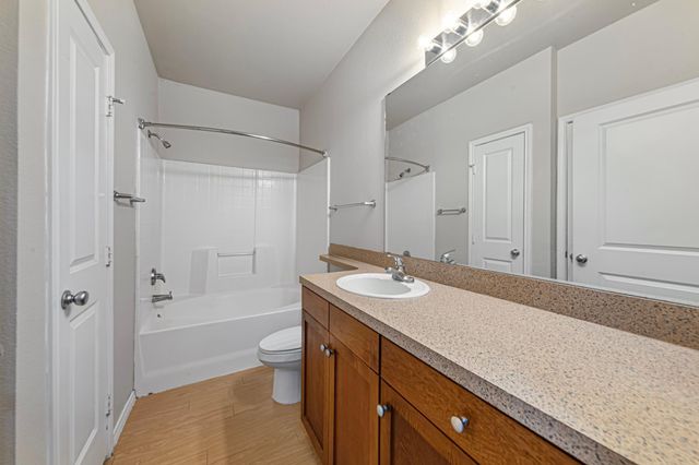 13570 Technology Drive 2106, Eden Prairie, MN 55344