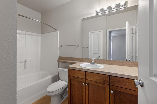 13570 Technology Drive 2106, Eden Prairie, MN 55344