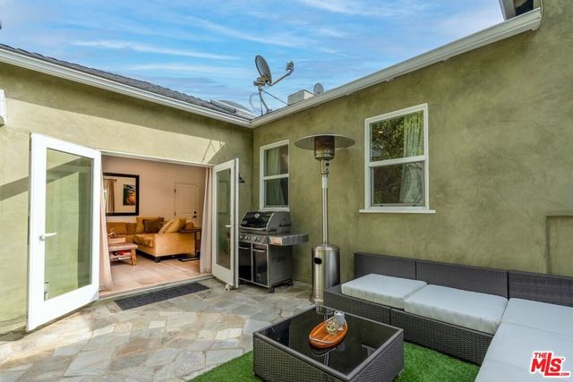 8335 Colegio Drive, Los Angeles, CA 90045