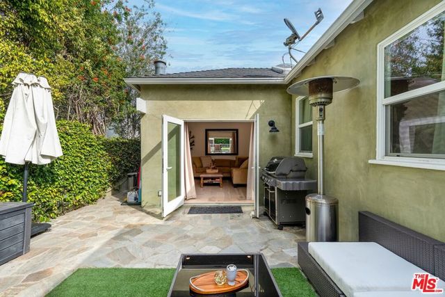 8335 Colegio Drive, Los Angeles, CA 90045