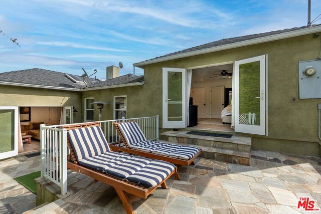 8335 Colegio Drive, Los Angeles, CA 90045