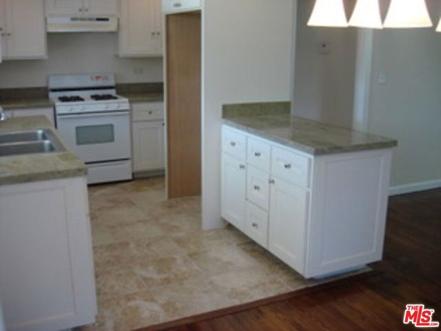 6226 Goodland Avenue, North Hollywood, CA 91606