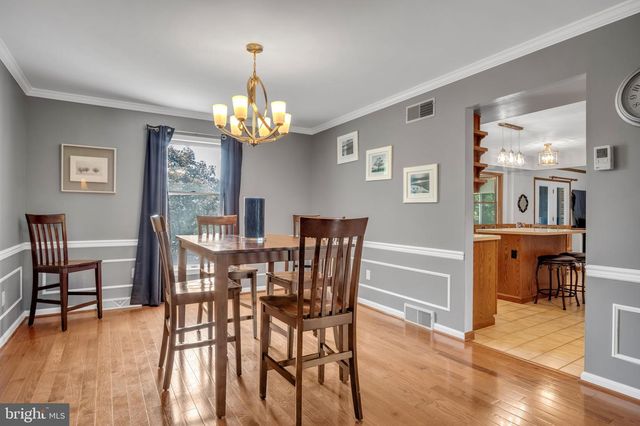 1210 E POWDERHORN RD, Mechanicsburg, PA 17050