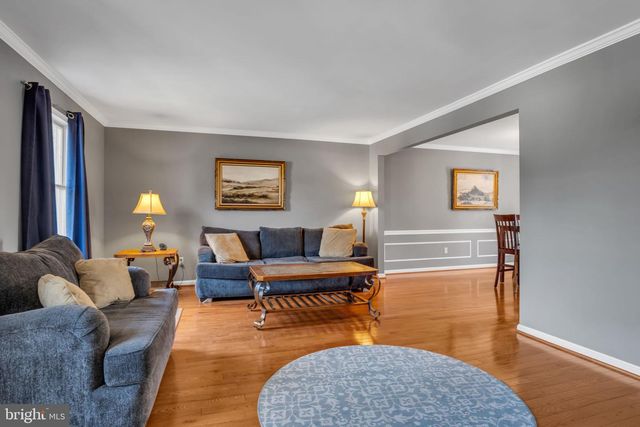 1210 E POWDERHORN RD, Mechanicsburg, PA 17050