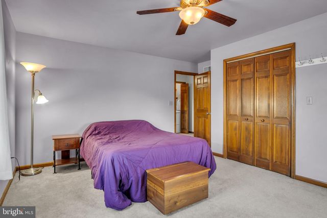 1210 E POWDERHORN RD, Mechanicsburg, PA 17050