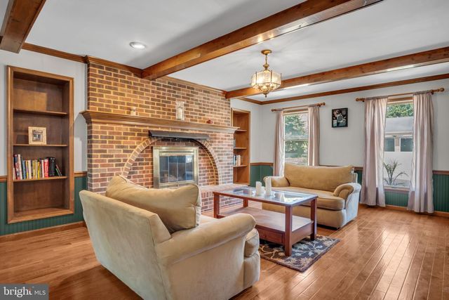 1210 E POWDERHORN RD, Mechanicsburg, PA 17050