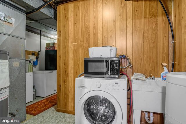 1210 E POWDERHORN RD, Mechanicsburg, PA 17050