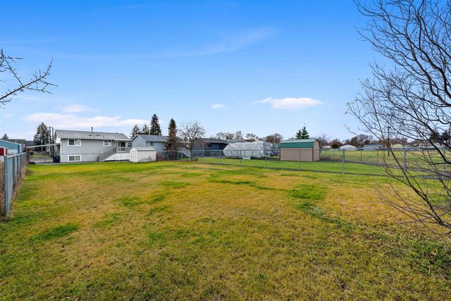 2615 E Liberty Ave, Spokane, WA 99207